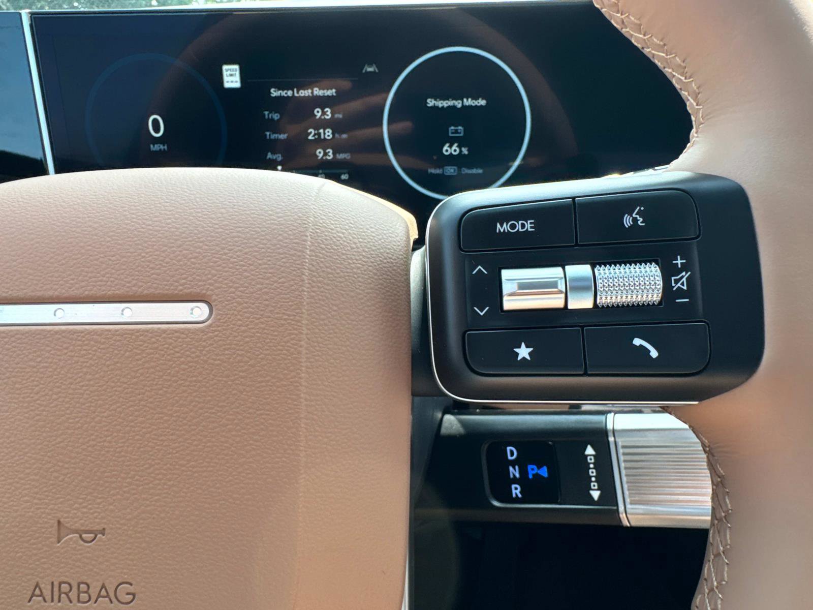 Used 2025 Hyundai Santa Fe Limited image 11