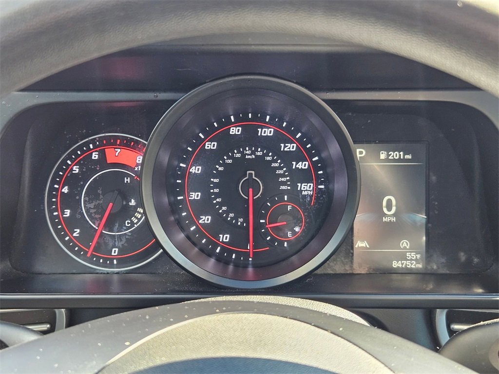 Used 2022 Hyundai Elantra SE w/ Cargo Package image 23