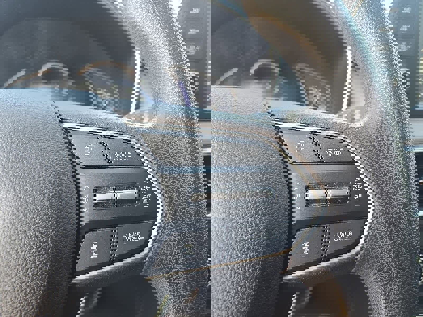 Used 2020 Hyundai Santa Fe SEL image 23