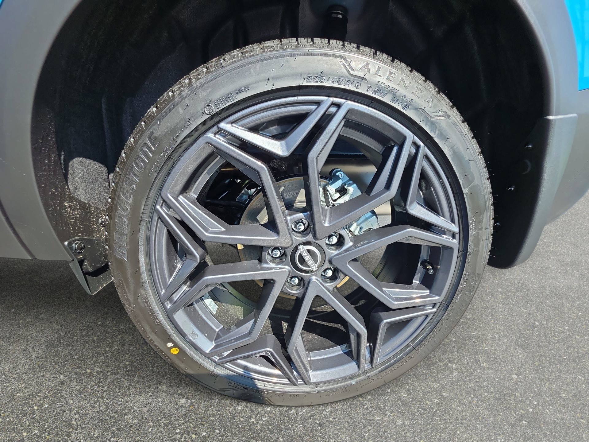 New 2026 Nissan Kicks SR w/ SR Premium Package FWD image 31