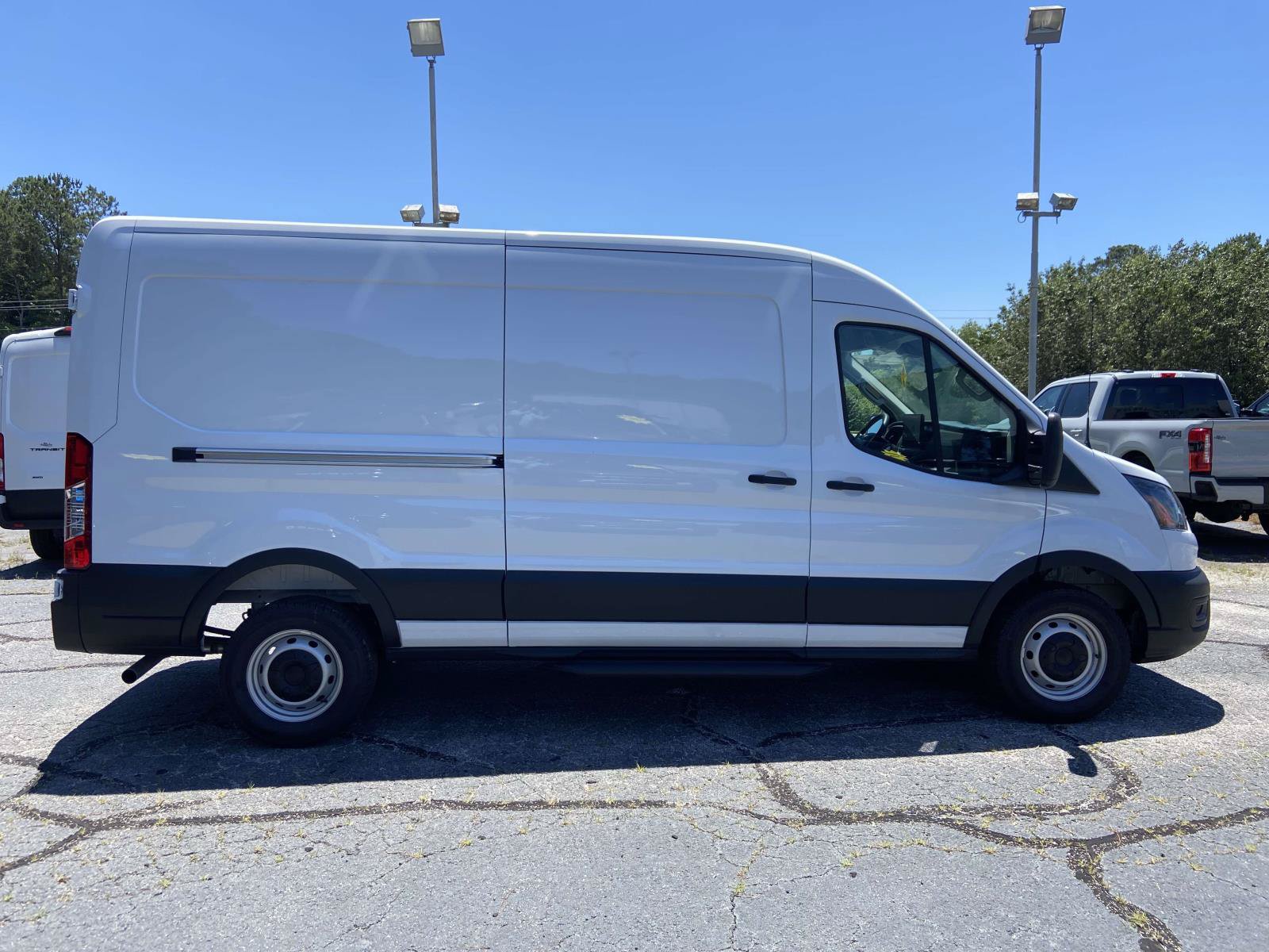 New 2026 Ford Transit 250 148 Medium Roof w/ Load Area Protection Package RWD image 2