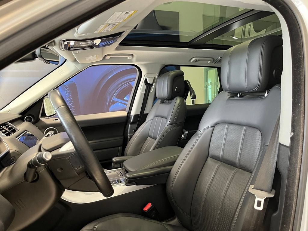 Used 2019 Land Rover Range Rover Sport HSE AWD/4WD image 20