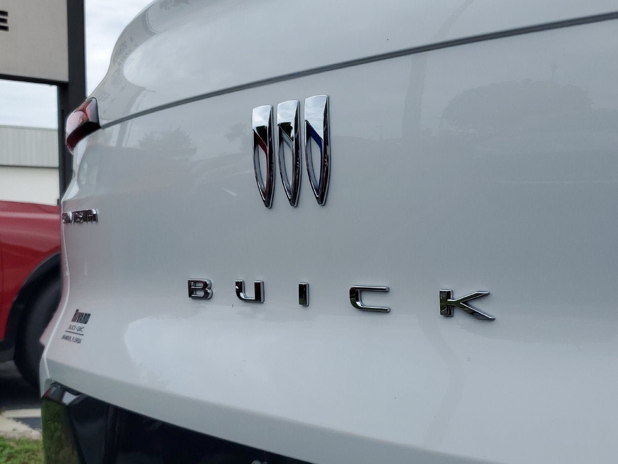 New 2026 Buick Envista Sport Touring w/ Convenience I Package FWD image 7