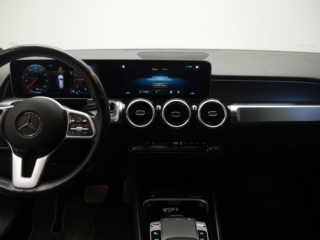 Used 2020 Mercedes-Benz GLB 250 4MATIC image 32