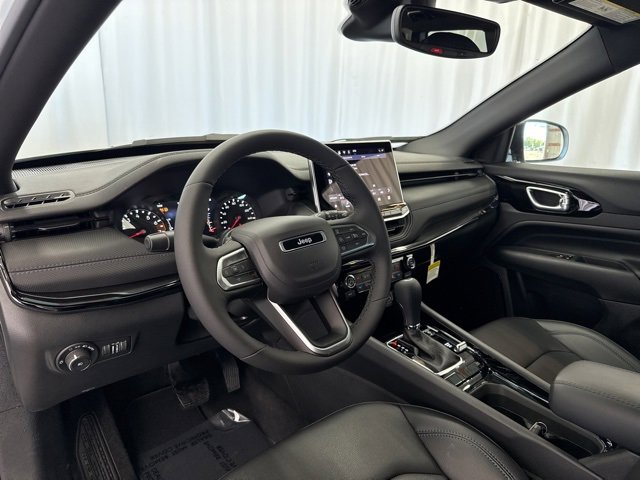 New 2026 Jeep Compass Limited image 11