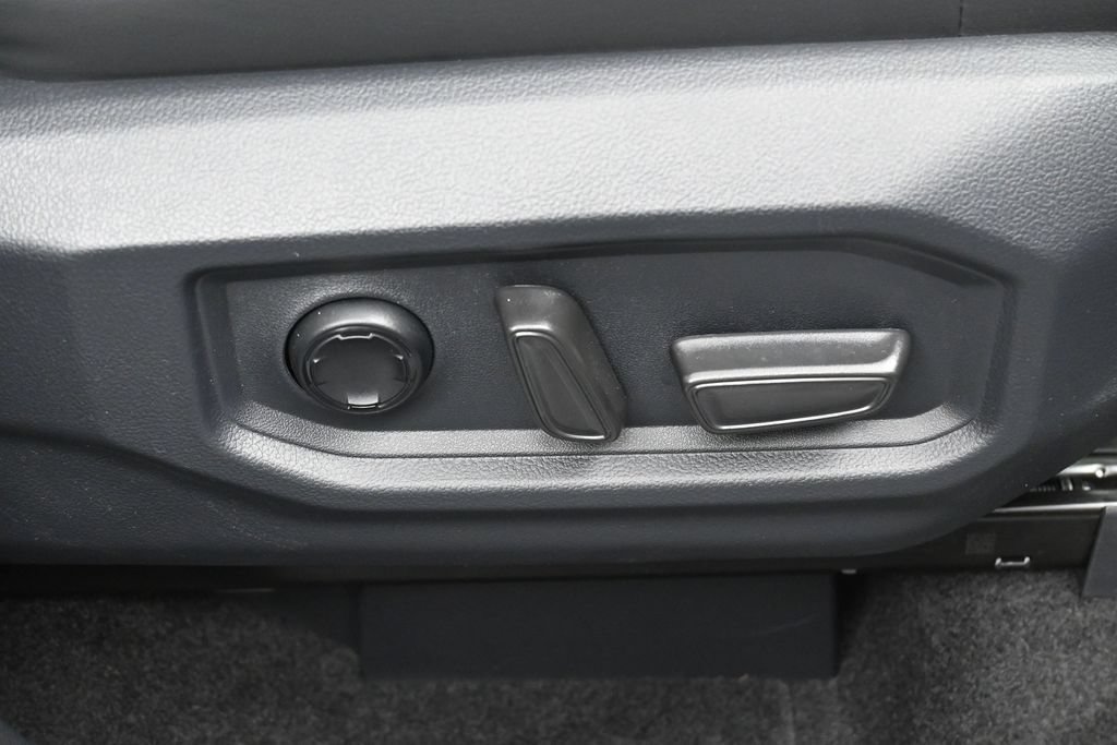 Certified 2026 Toyota Tundra Platinum AWD/4WD image 37