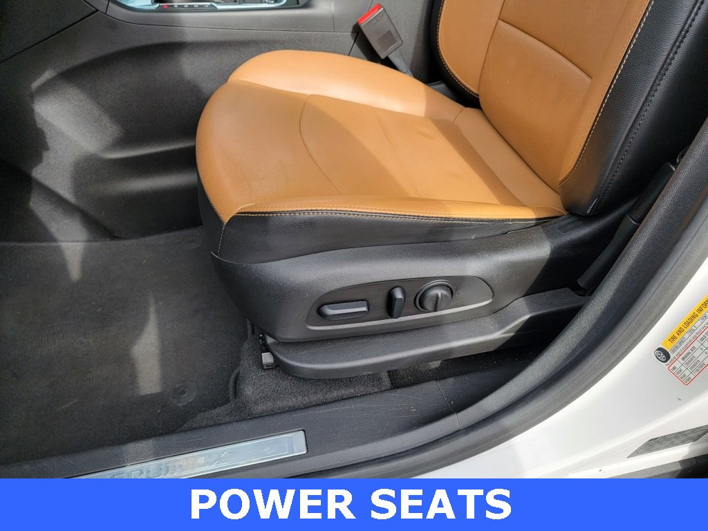 Used 2018 Chevrolet Equinox Premier image 27