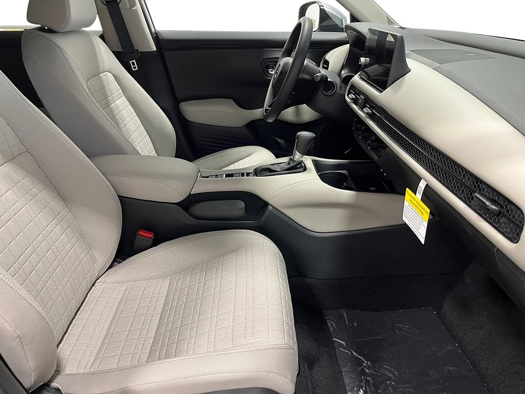 New 2027 Honda HR-V LX image 24
