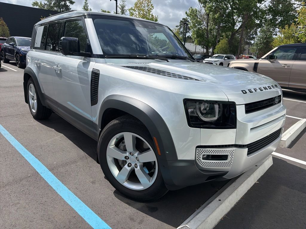 Used 2020 Land Rover Defender 110 First Edition AWD/4WD image 4