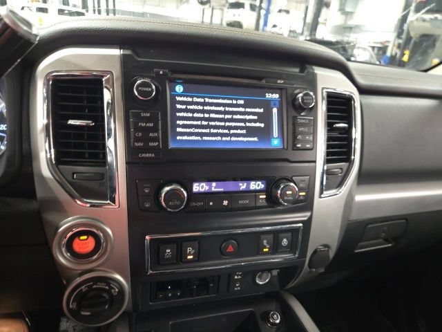 Used 2018 Nissan Titan PRO-4X w/ Pro-4x Convenience Package AWD/4WD image 15