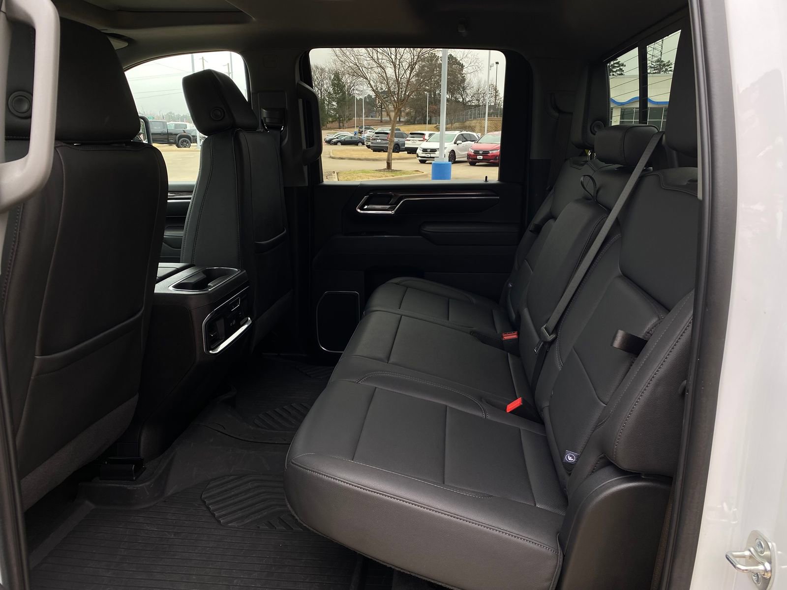 Used 2025 Chevrolet Silverado 2500 LTZ w/ LTZ Premium Package image 32