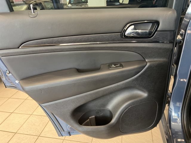 Used 2021 Jeep Grand Cherokee High Altitude AWD/4WD image 14