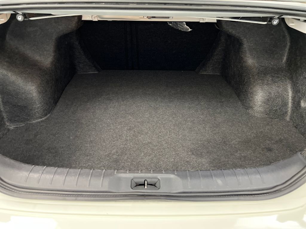 Used 2025 Nissan Altima 2.5 SV image 26