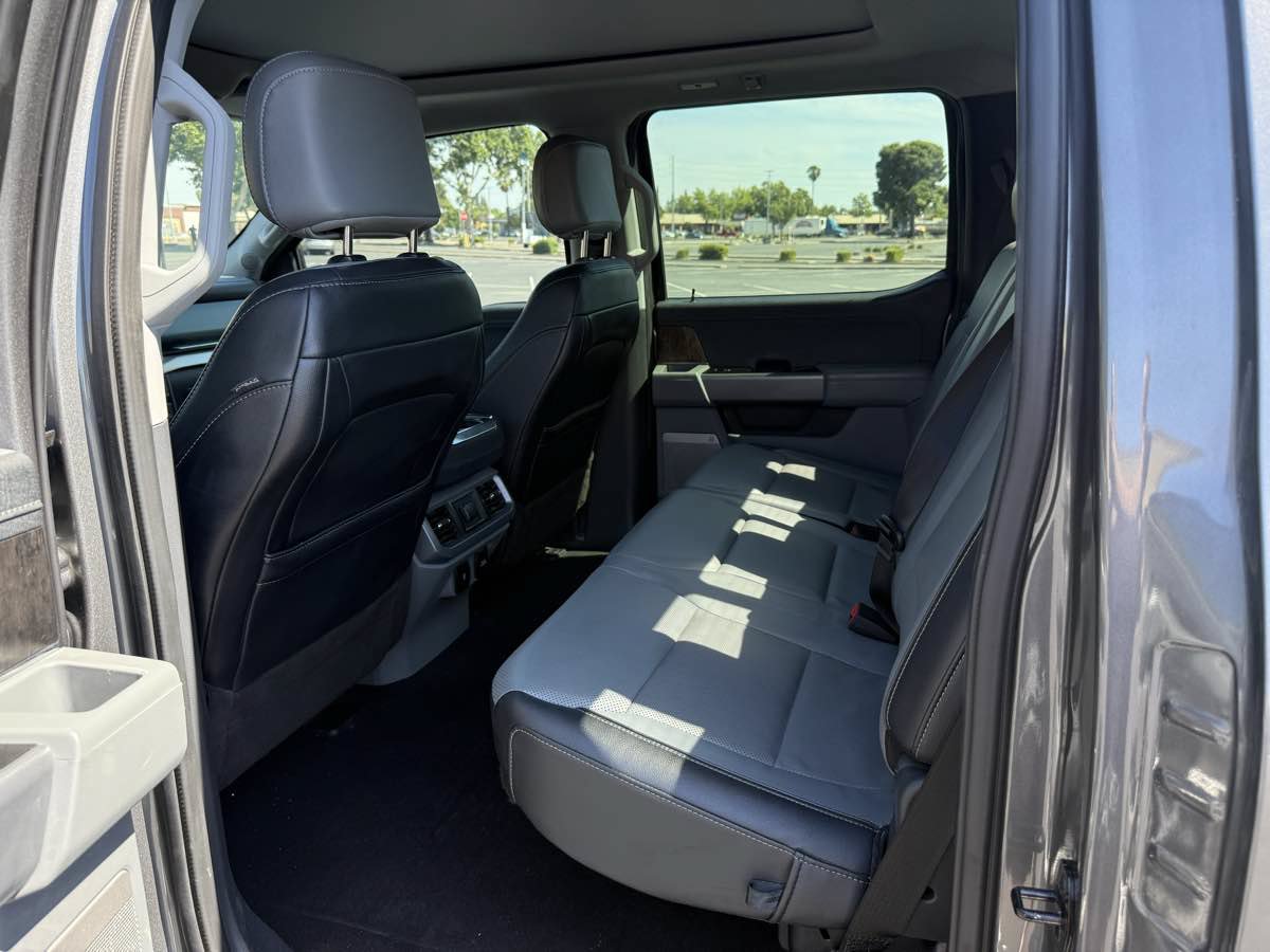 Used 2023 Ford F150 Lariat w/ FX4 Off-Road Package AWD/4WD image 28
