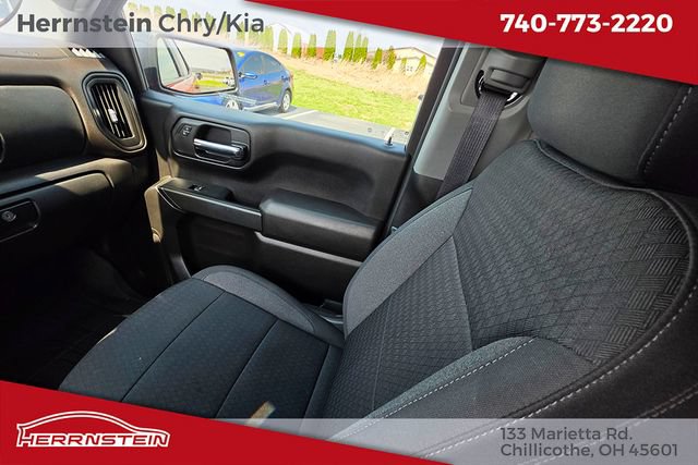 Used 2023 Chevrolet Silverado 1500 Custom w/ LPO, Dark Essentials Package AWD/4WD image 11