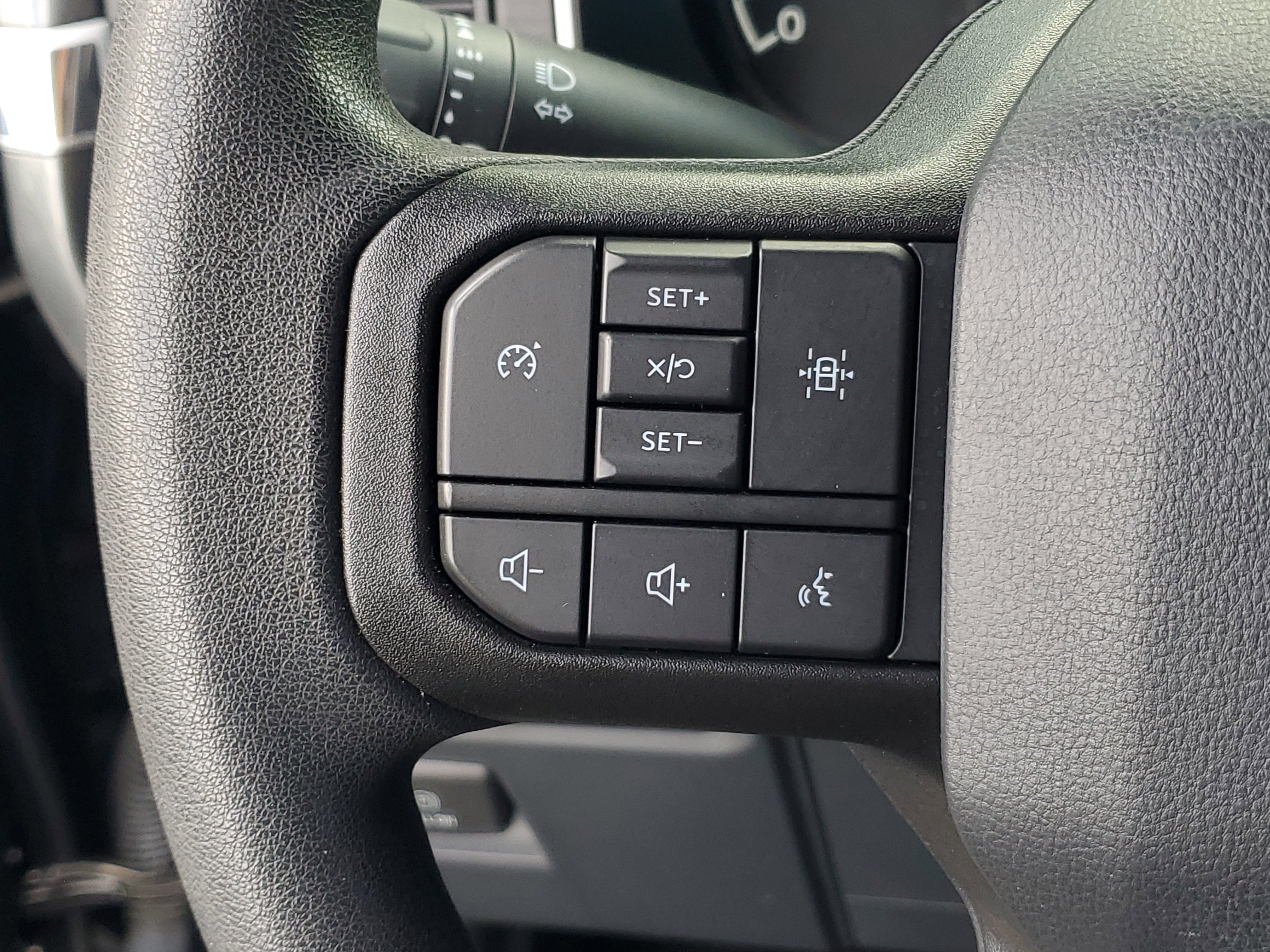 Used 2022 Ford F150 XL w/ STX Appearance Package AWD/4WD image 28