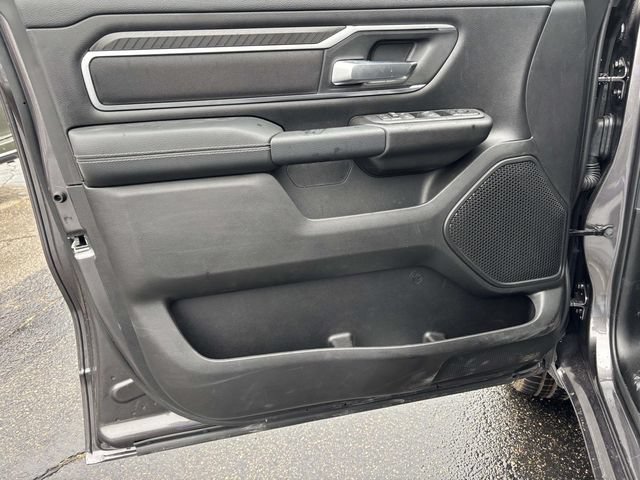 New 2026 RAM 1500 4x4 Crew Cab image 14