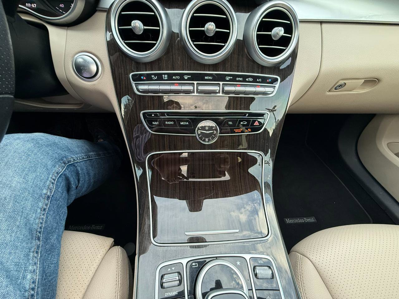 Used 2017 Mercedes-Benz C 300 Sedan image 23