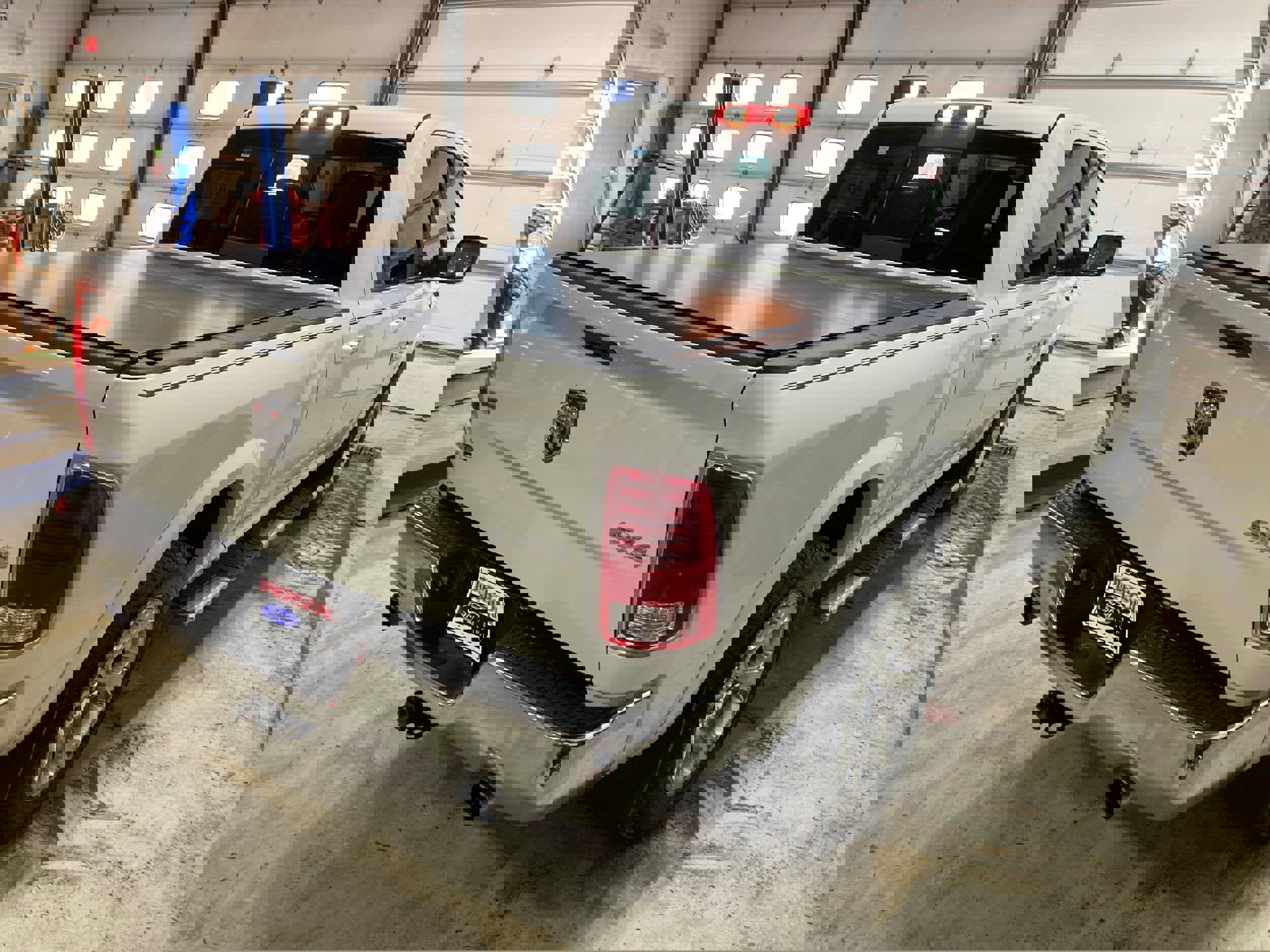 Used 2018 RAM 1500 Laramie w/ Convenience Group image 15