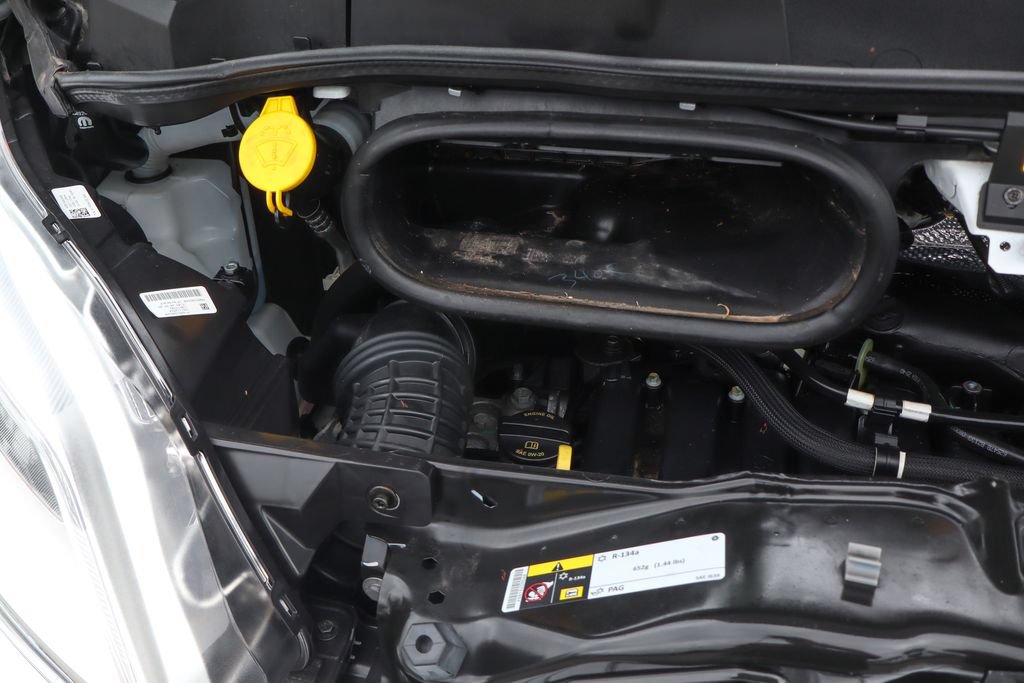 Used 2025 RAM ProMaster 2500 w/ U-Haul Equipment Group FWD image 15