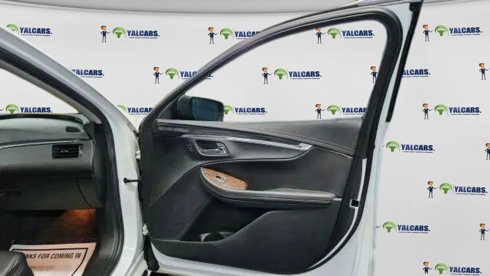 Used 2015 Chevrolet Impala LT w/ Convenience Package image 12