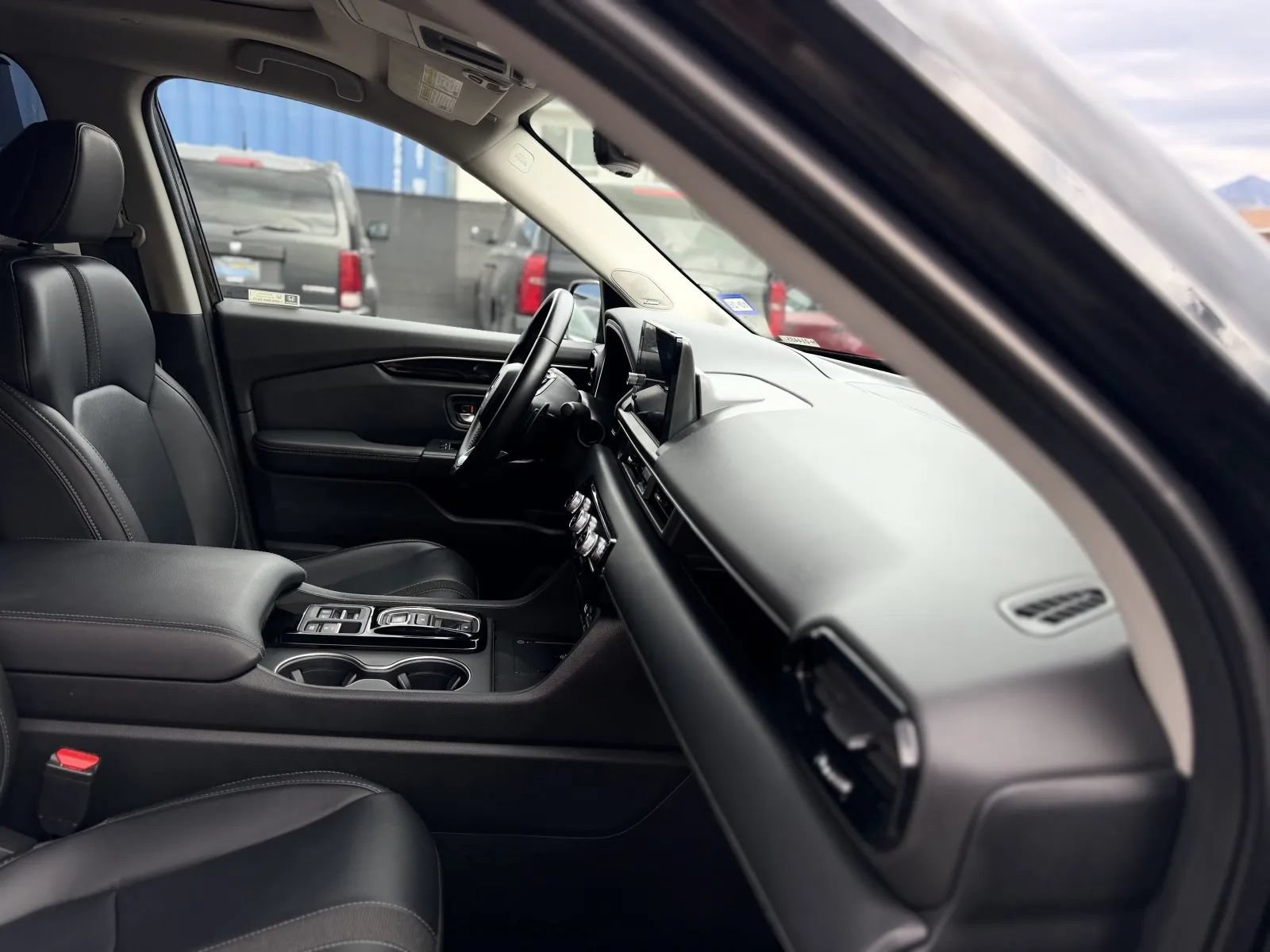 Used 2025 Honda Pilot Touring image 22