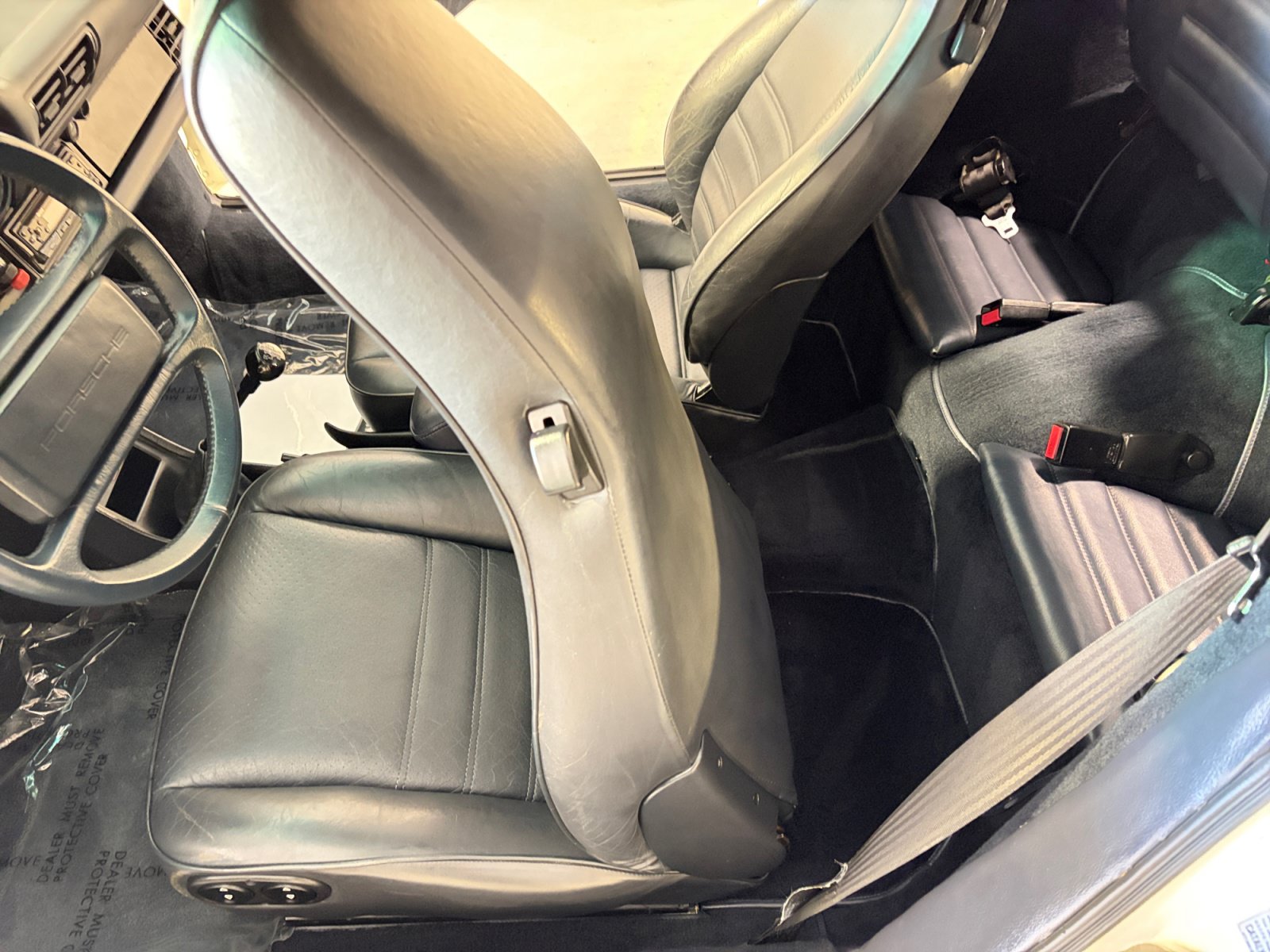 Used 1987 Porsche 911 Carrera RWD image 34