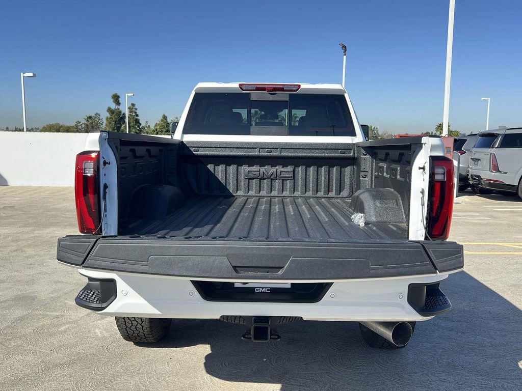 New 2026 GMC Sierra 3500 Denali AWD/4WD image 28