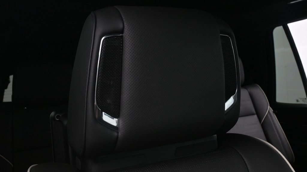 Certified 2023 Cadillac Escalade Premium Luxury RWD image 16