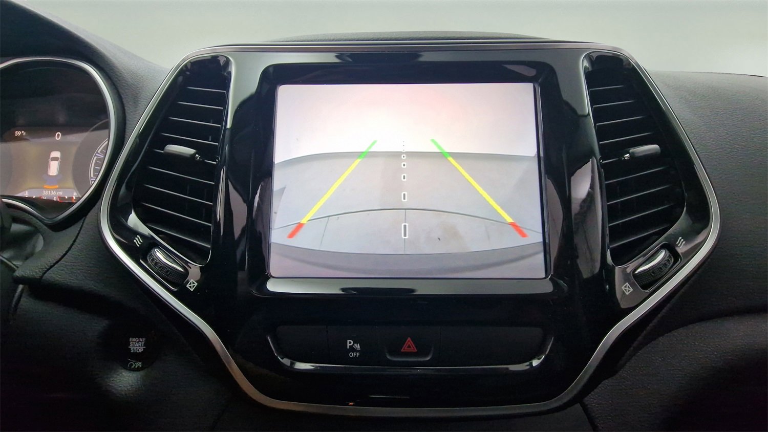 Used 2019 Jeep Cherokee Limited image 19