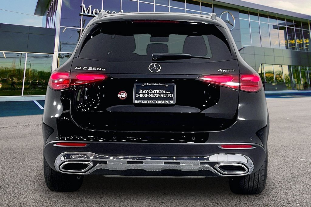Certified 2025 Mercedes-Benz GLC 350e 4MATIC image 4