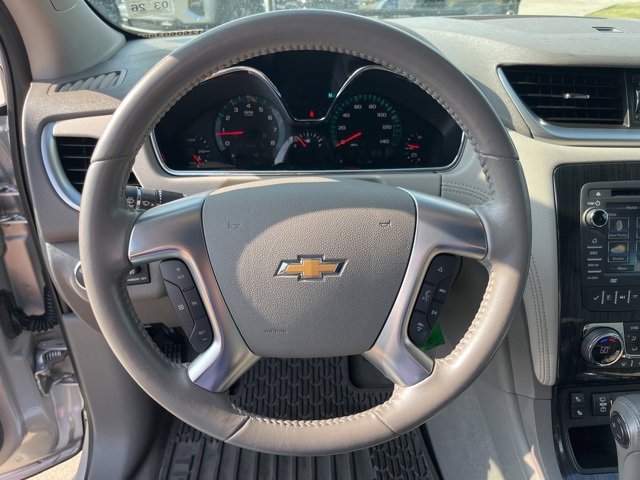 Used 2016 Chevrolet Traverse LT image 17