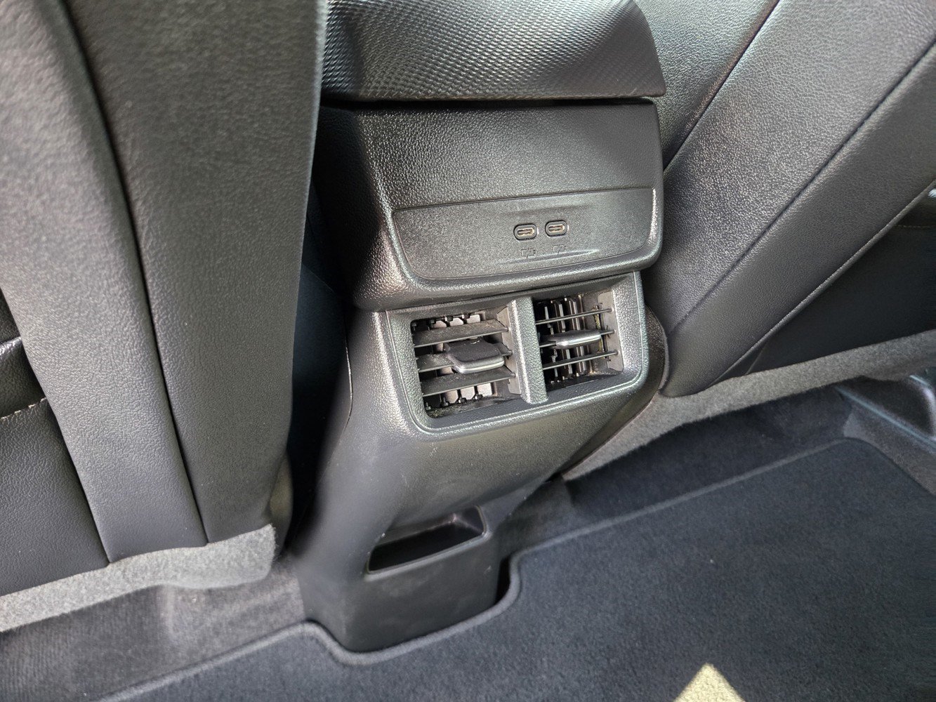 Used 2025 Chevrolet Equinox LT w/ Convenience Package II AWD/4WD image 28