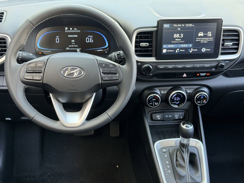 New 2026 Hyundai Venue SEL image 11