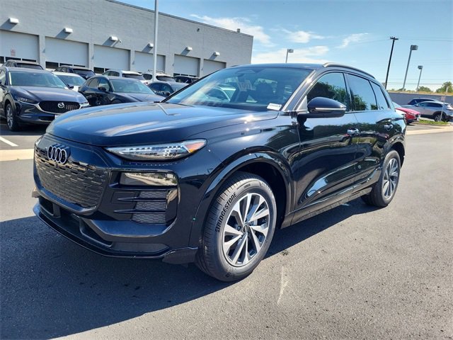 New 2025 Audi Q6 e-tron Premium Plus w/ Premium Plus