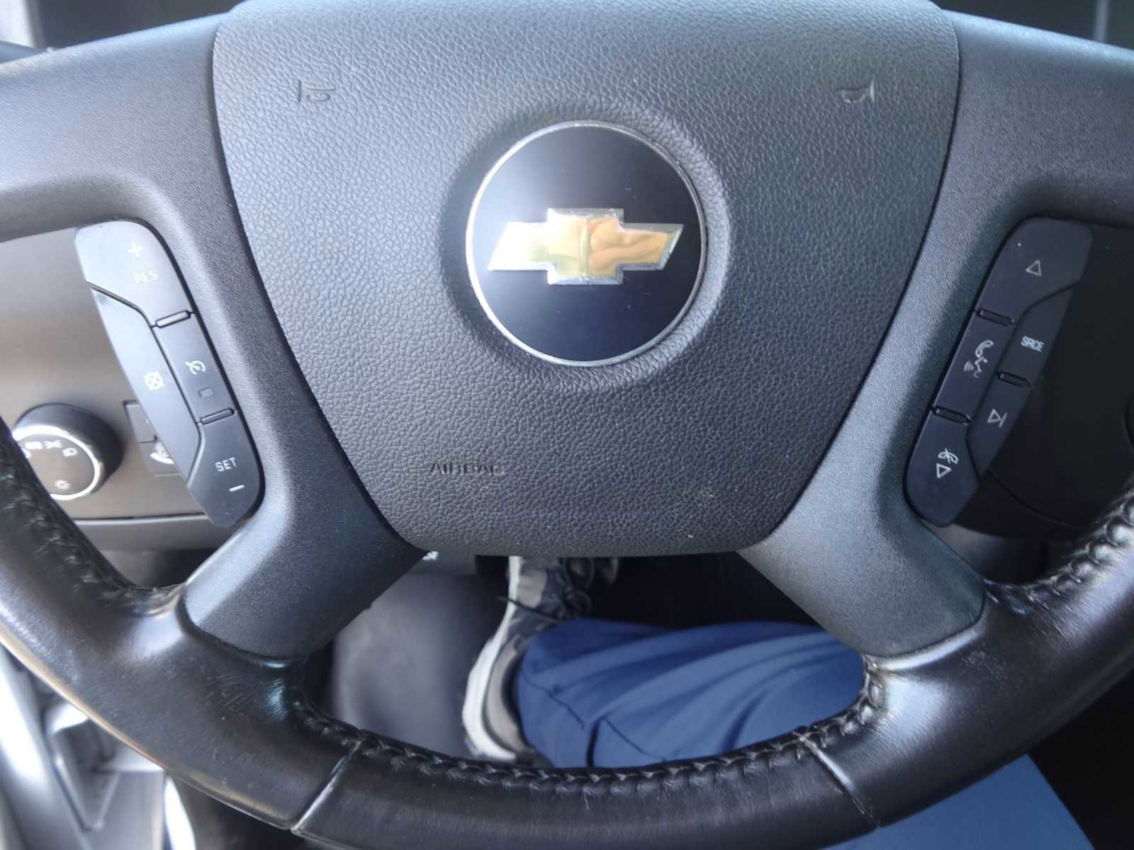 Used 2022 Chevrolet Express 2500 Extended w/ Driver Convenience Package image 15