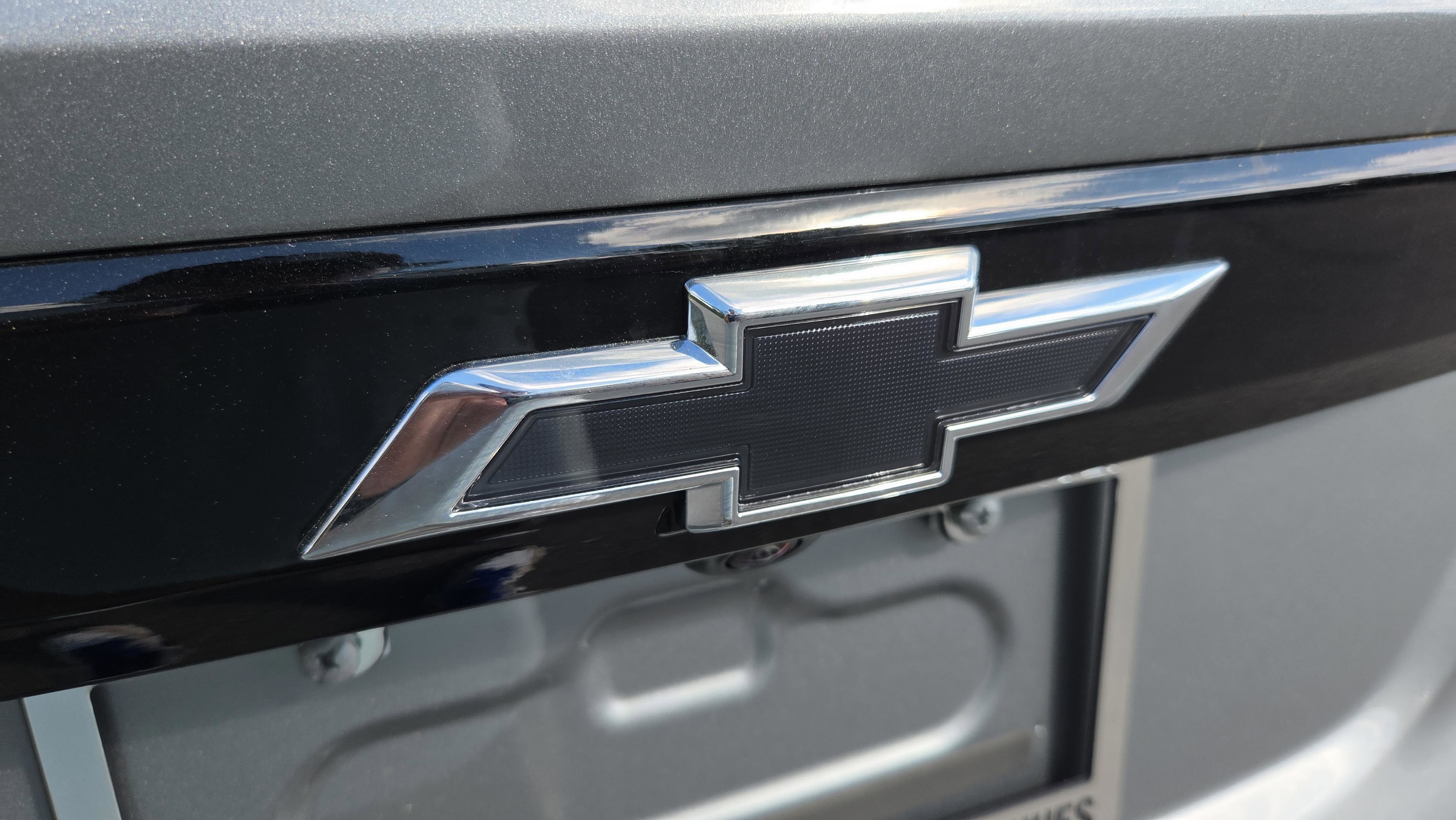 New 2027 Chevrolet Bolt LT w/ Comfort Package image 9