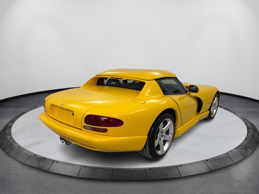 Used 2002 Dodge Viper RT/10 image 5
