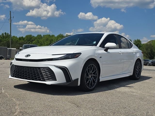 Used 2025 Toyota Camry SE