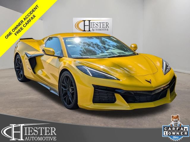 Used 2025 Chevrolet Corvette Z06 w/ Stealth Interior Trim Package RWD 360° Tour