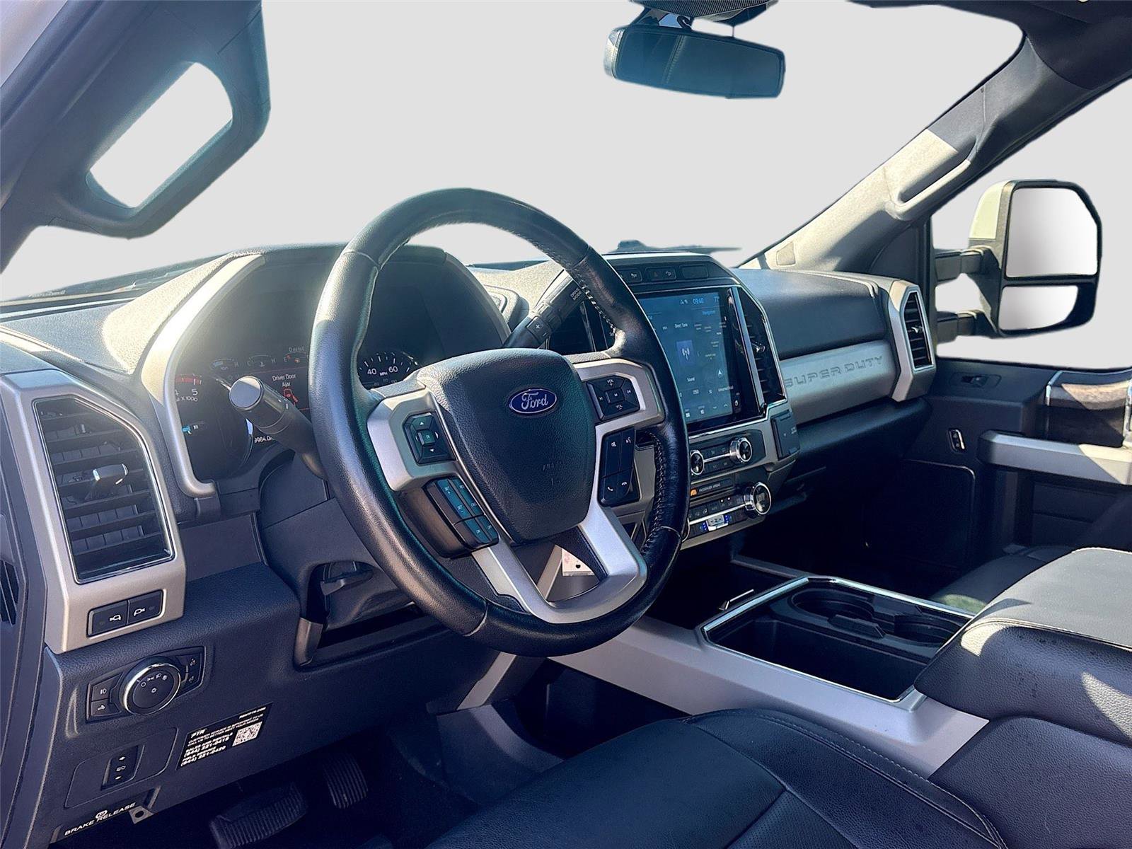 Used 2022 Ford F250 Lariat w/ Lariat Value Package image 10