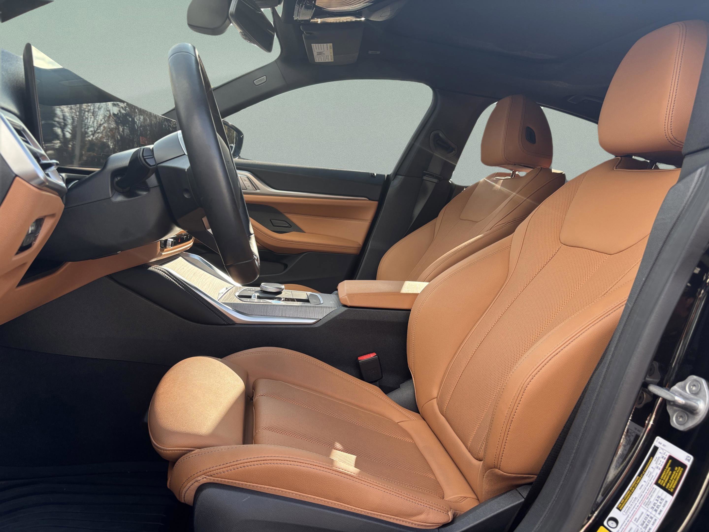 Used 2025 BMW i4 eDrive40 w/ M Sport Package image 18