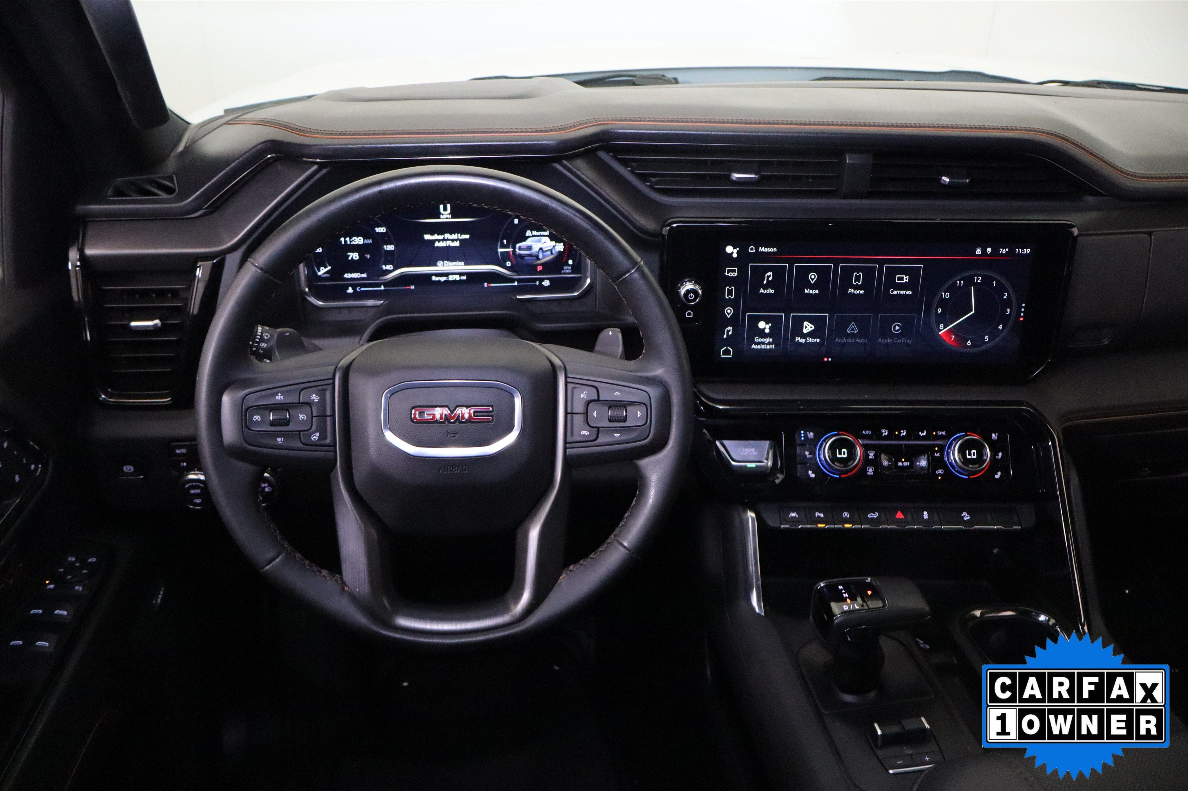 Used 2024 GMC Sierra 1500 AT4 w/ Technology Package AWD/4WD image 18