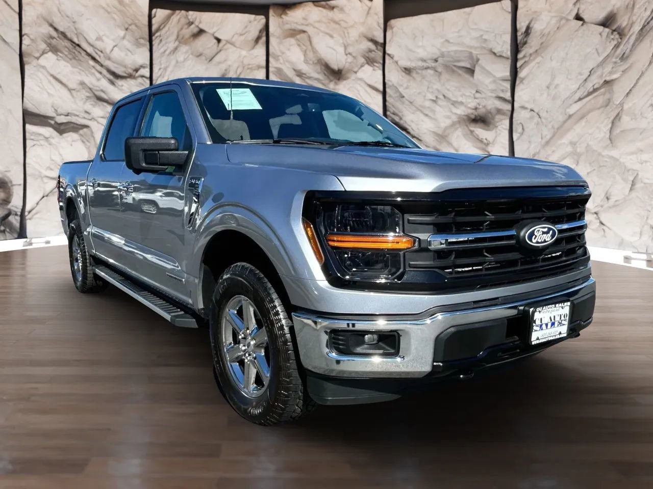 Used 2024 Ford F150 XLT w/ Mobile Office Package image 7