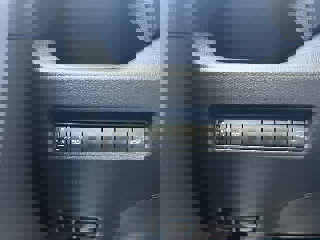 Used 2021 Toyota RAV4 XLE w/ Convenience Package image 29