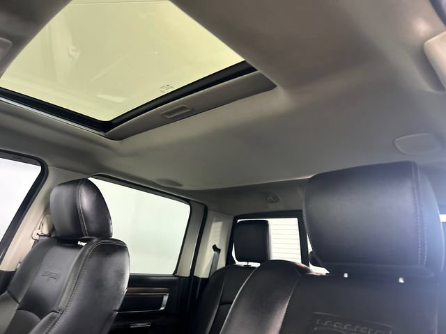 Used 2017 RAM 1500 Laramie w/ Convenience Group AWD/4WD image 11