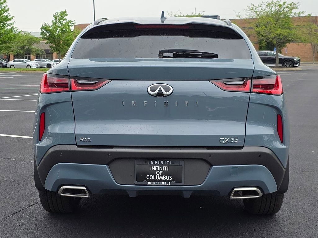 New 2025 INFINITI QX55 Essential image 18