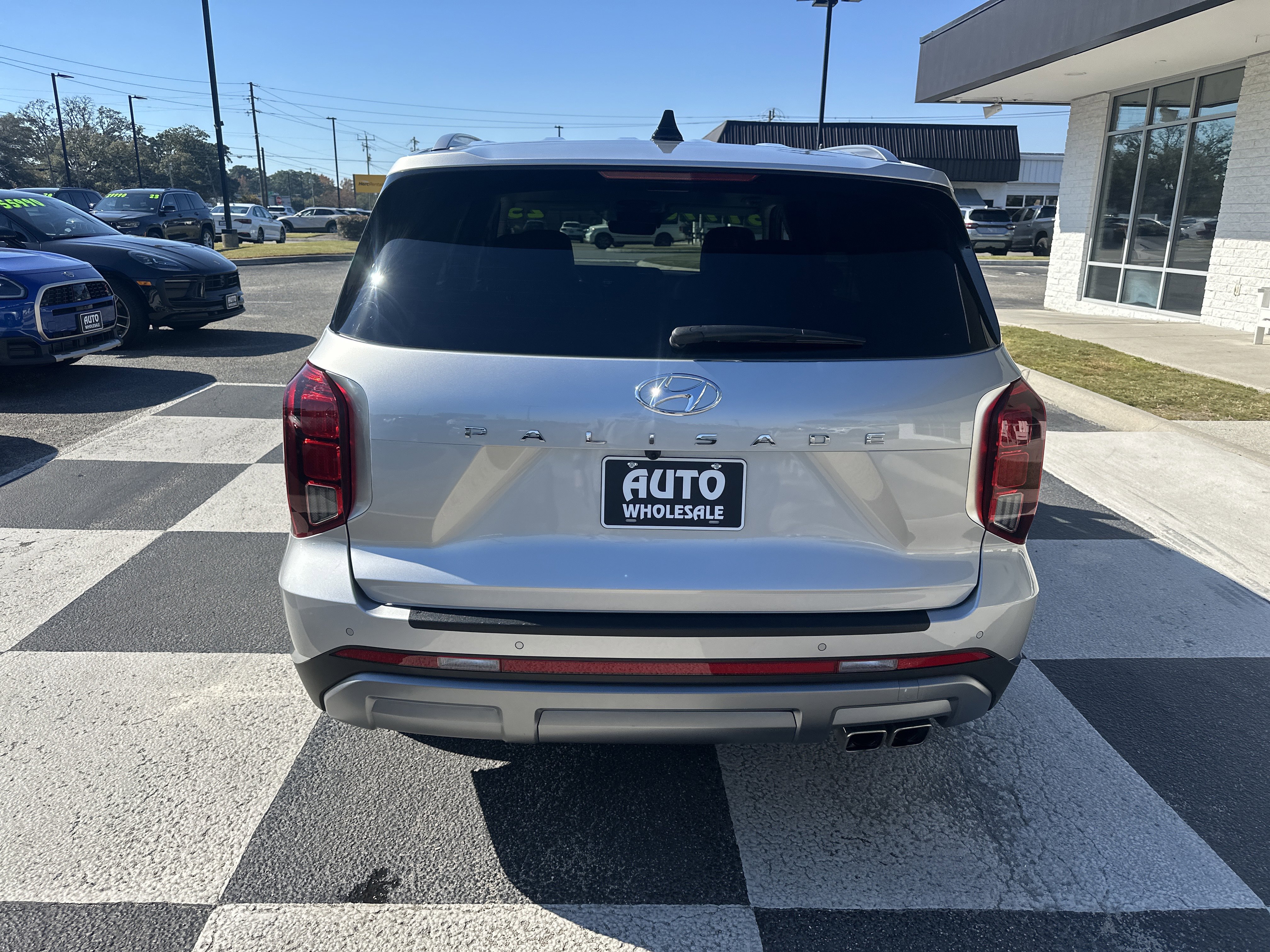 Used 2025 Hyundai Palisade Limited image 4