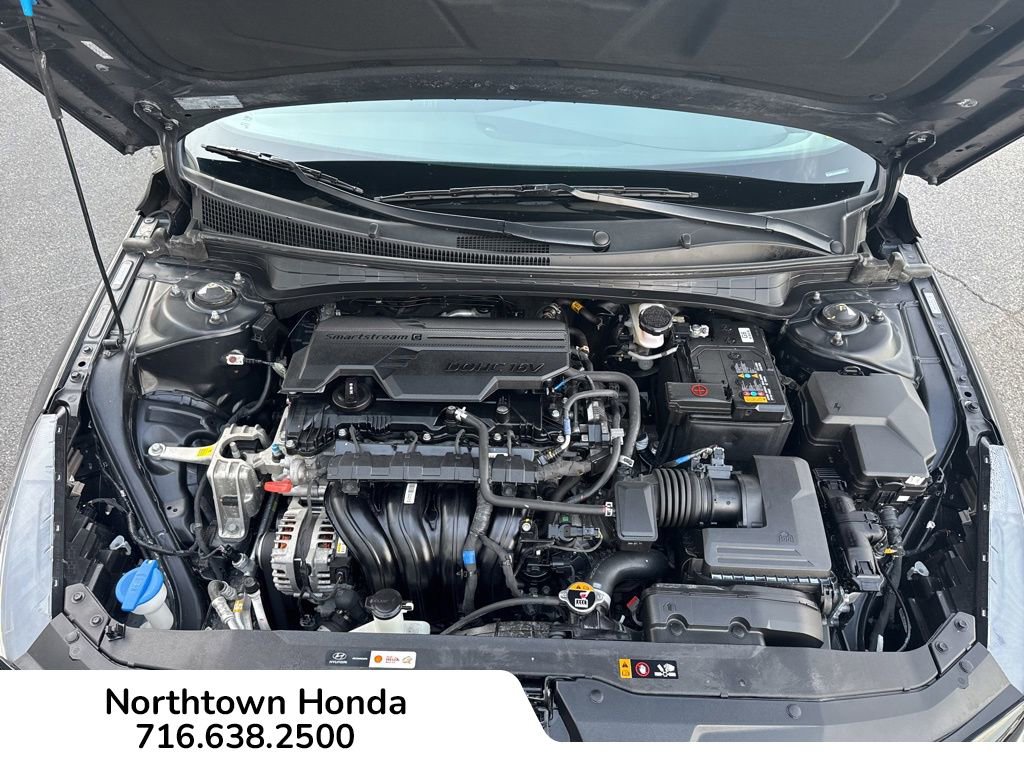 Used 2023 Hyundai Elantra SEL w/ Convenience Package FWD image 16