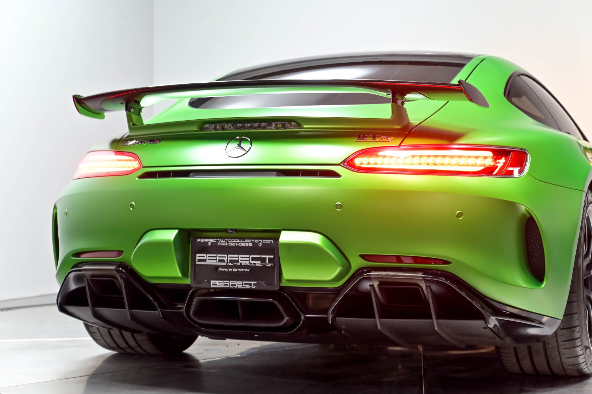 Used 2018 Mercedes-Benz AMG GT R image 76